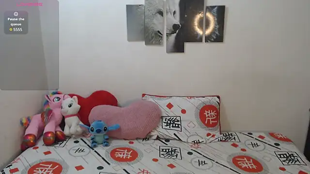 Snapshot of Pocahontas_Princess_ chatting on 10.16.25 Pocahontas Princess online show from 10.16.25