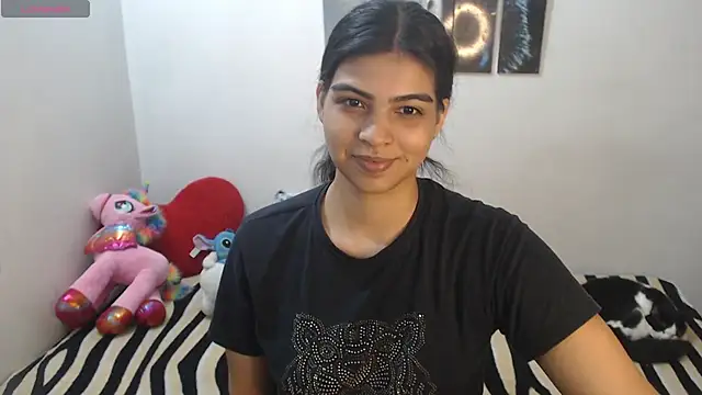 Snapshot of Pocahontas_Princess_ chatting on 11.12.25 Pocahontas Princess online show from 11.12.25