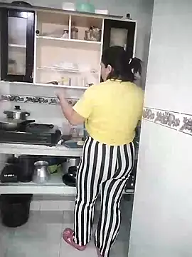 Marilin Jessie online show from 01.29.25