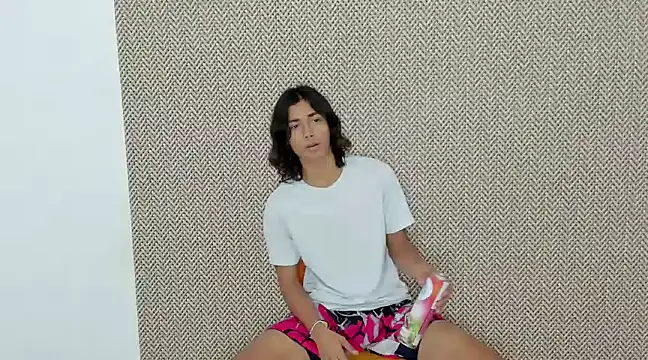 mckensy sexxx18 online show from 12.07.24