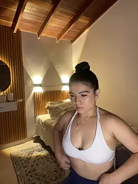 Blancanievess online show from 04.24.26