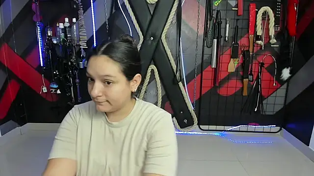 Snapshot of SUBMISSION_BDSM chatting on 03.31.26 SUBMISSION BDSM online show from 03.31.26