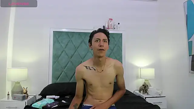 Snapshot of Katherin_jupiter chatting on 12.13.24 Katherin jupiter online show from 12.13.24