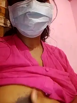 Snapshot of Villageammu18 chatting on 11.25.25 Villageammu18 online show from 11.25.25