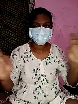 Snapshot of Villageammu18 chatting on 02.28.26 Villageammu18 online show from 02.28.26