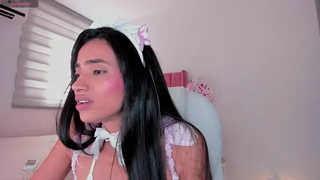 Ninamirley online show from 12.13.24