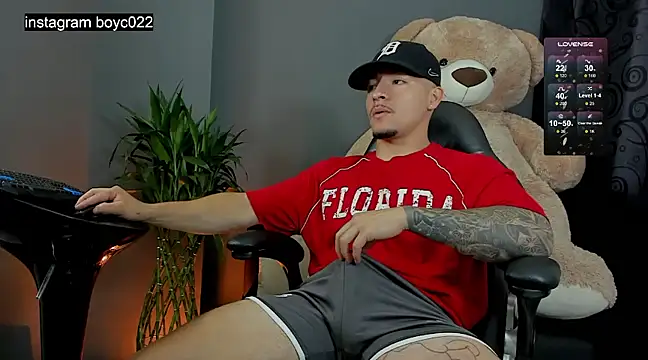 boyc022  online show from 03.06.25