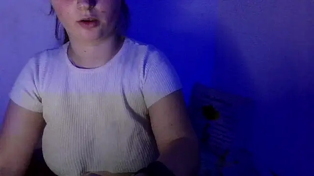 Snapshot of kila_lo chatting on 02.01.25 kila lo online show from 02.01.25