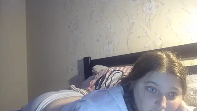 kila lo online show from 02.24.26