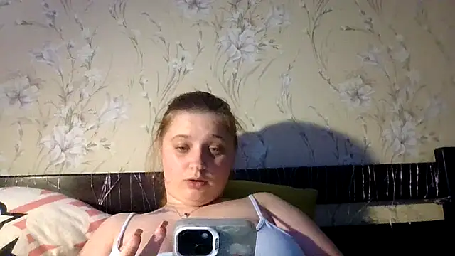 kila lo online show from 03.18.26