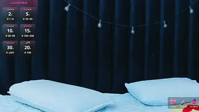 Snapshot of hornybarelylegalgirl chatting on 11.23.25 hornybarelylegalgirl online show from 11.23.25