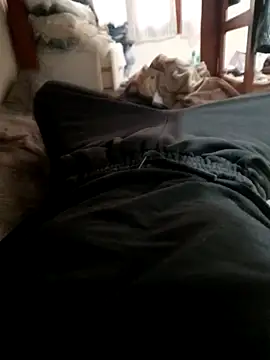 Loytder online show from 11.08.25