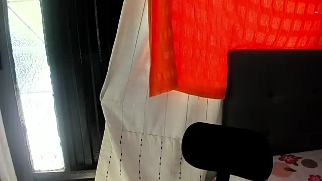 angela nix online show from 10.28.25