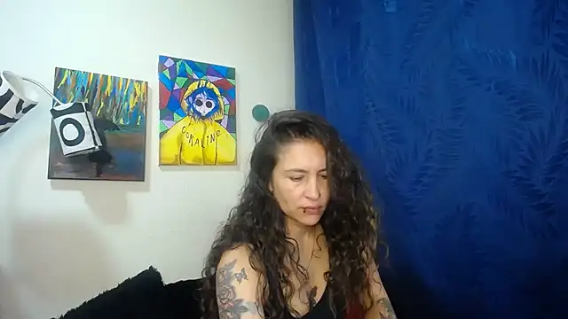 Snapshot of Leyla_Horny_Bg chatting on 10.06.25 Leyla Horny Bg online show from 10.06.25