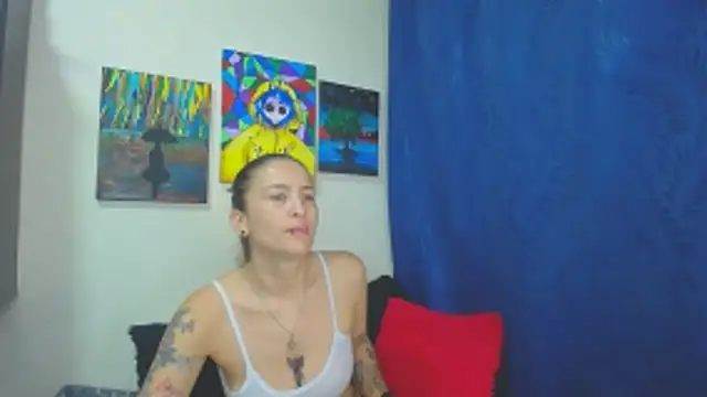 Snapshot of Leyla_Horny_Bg chatting on 11.06.25 Leyla Horny Bg online show from 11.06.25