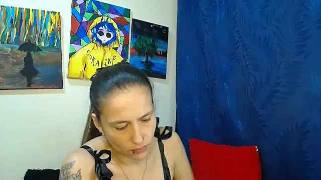 Snapshot of Leyla_Horny_Bg chatting on 11.12.25 Leyla Horny Bg online show from 11.12.25