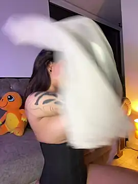 alessia iris19 online show from 02.06.25