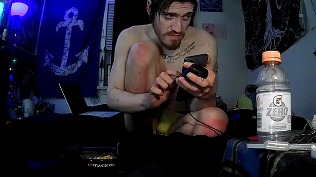 Snapshot of ATwinkie chatting on 12.01.25 ATwinkie online show from 12.01.25