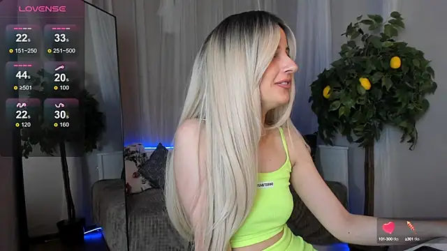 Katty Lights online show from 02.28.25