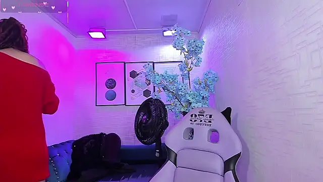 Theia moon online show from 01.07.26