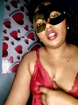 Snapshot of RomeoJuliet345 chatting on 01.24.25 RomeoJuliet345 online show from 01.24.25