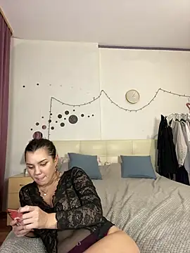 MiraMiss online show from 01.29.25