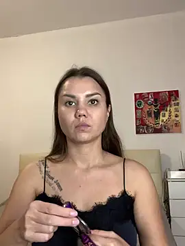 MiraMiss online show from 09.21.25