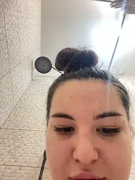 Snapshot of BritneyLix chatting on 10.12.25 BritneyLix online show from 10.12.25