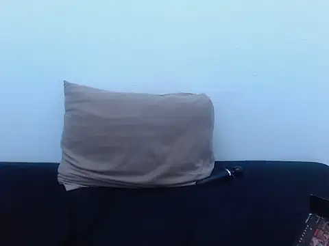 Snapshot of SexyEbony37X chatting on 09.22.25 SexyEbony37X online show from 09.22.25