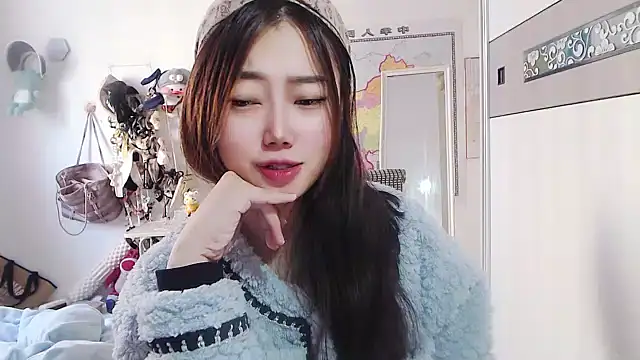 Cherie-xinxin01 online show from 12.06.24