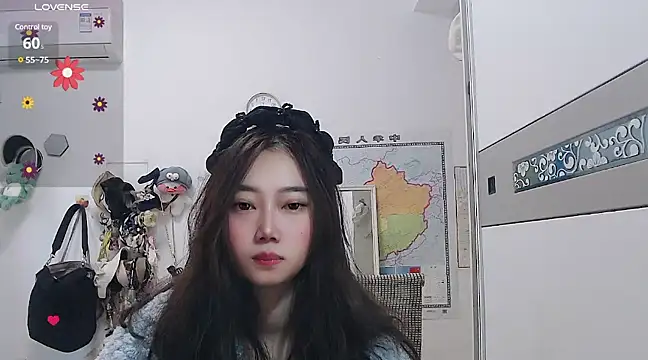 Cherie-xinxin01 online show from 12.08.24