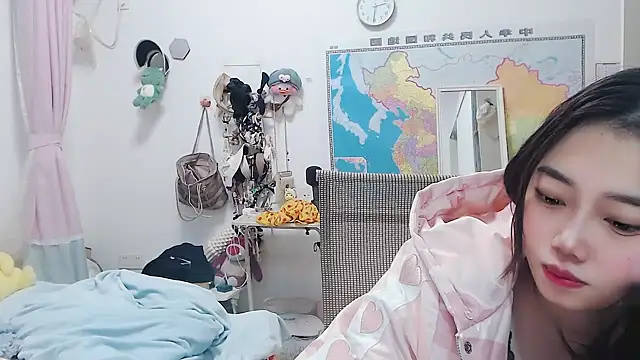 Cherie-xinxin01 online show from 12.11.24