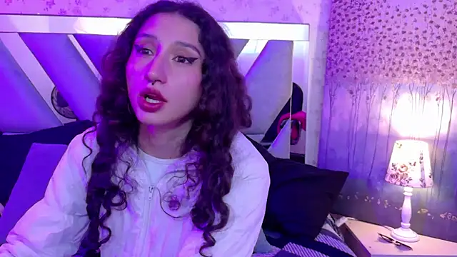 Queenjenn   online show from 04.22.26