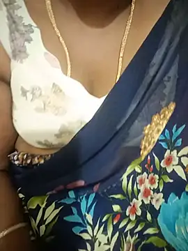 Snapshot of Telugu-mirchi chatting on 06.26.26 Telugu-mirchi online show from 06.26.26