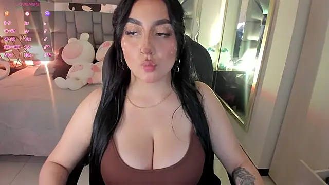 i akane online show from 10.25.25