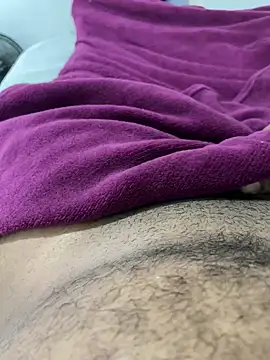 rodrigo21Cm  online show from 12.18.24