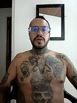 Nicky smith   online show from 12.10.24