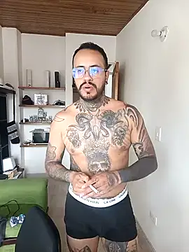 Nicky smith   online show from 12.12.24