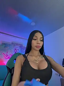 Tiffanny online show from 02.21.26