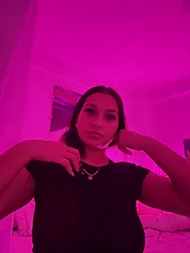 Snapshot of lissa_yasemin chatting on 12.04.24 lissa yasemin online show from 12.04.24