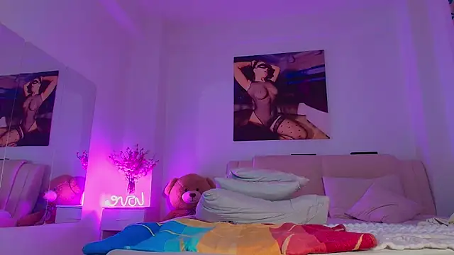 Snapshot of lissa_yasemin chatting on 02.16.25 lissa yasemin online show from 02.16.25