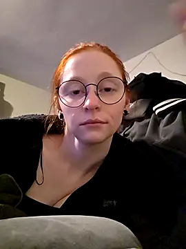 LilyFoxxx online show from 03.30.26