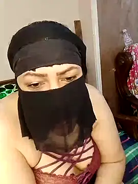 Snapshot of Osha10 chatting on 12.03.24 Osha10 online show from 12.03.24