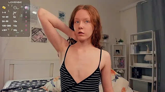 Snapshot of ZaraBluitt chatting on 11.12.25 ZaraBluitt online show from 11.12.25