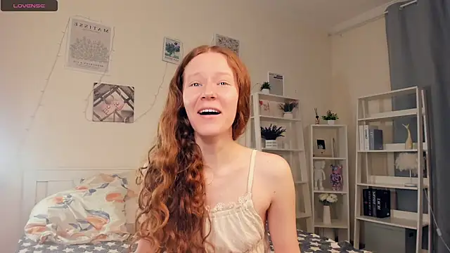 Snapshot of ZaraBluitt chatting on 11.24.25 ZaraBluitt online show from 11.24.25