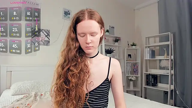 Snapshot of ZaraBluitt chatting on 11.29.25 ZaraBluitt online show from 11.29.25