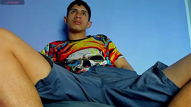 Snapshot of BIG_cockpether chatting on 10.28.25 BIG cockpether online show from 10.28.25