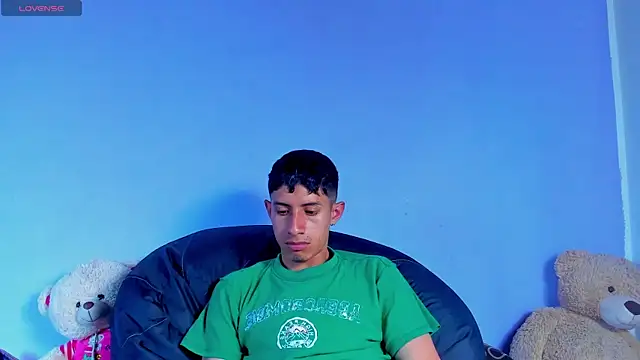 Snapshot of BIG_cockpether chatting on 11.05.25 BIG cockpether online show from 11.05.25