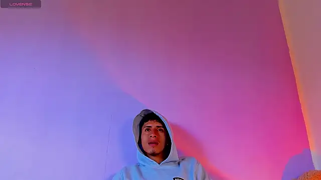 Snapshot of BIG_cockpether chatting on 11.08.25 BIG cockpether online show from 11.08.25