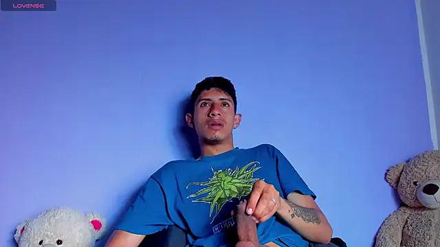 Snapshot of BIG_cockpether chatting on 11.09.25 BIG cockpether online show from 11.09.25